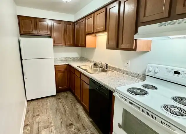 Property at 510 Congress St Unit 3, Ypsilanti, MI, 48197, 1 bed, 1 bath, [object Object]