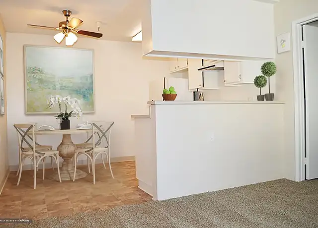Photo of 1000 S Glendora Ave, Glendora, CA 91740
