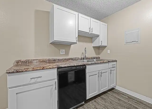 Photo of 2211 Pratt St, Longmont, CO 80501