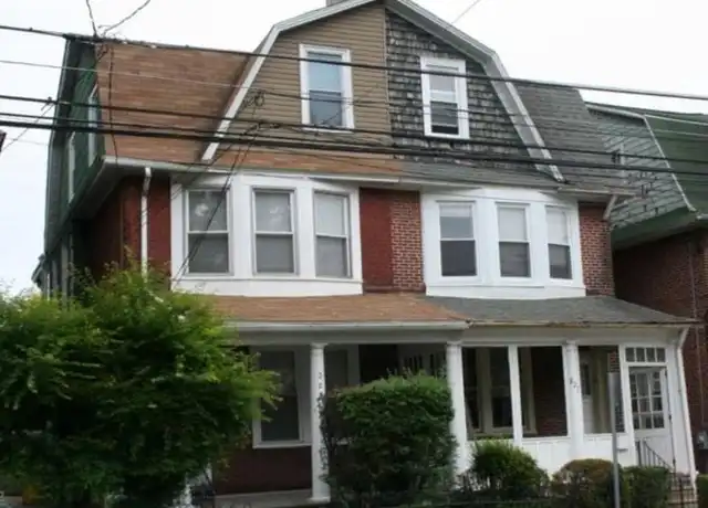 Property at 221 Ardmore Ave, Ardmore, PA, 19003, 5 beds, 1.5 baths, [object Object]