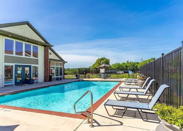 Property at Oakbridge - 1710 Old Alvin Rd, Pearland, TX, 77581, 1 bed, 1 bath, [object Object]