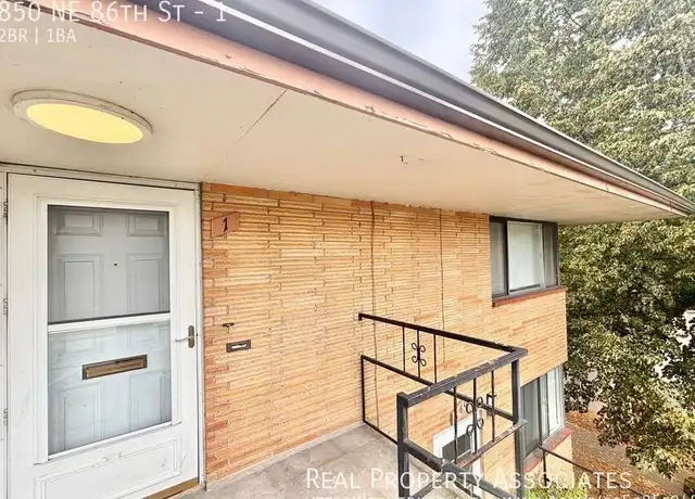 Property at 850 NE 86th St Unit 1, Seattle, WA, 98115, 2 beds, 1 bath, [object Object]