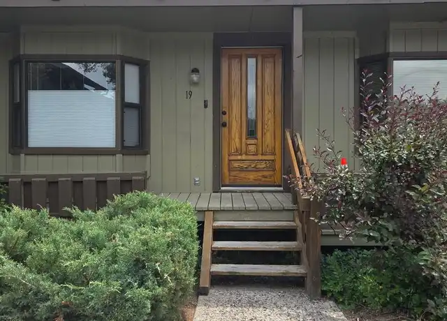 Property at 19 W Oak Ave, Flagstaff, AZ, 86001, 2 beds, 1.5 baths, [object Object]