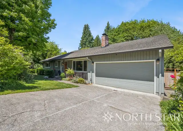 Property at 731 Briercliff Ln, Lake Oswego, OR, 97034, 5 beds, 3 baths, [object Object]
