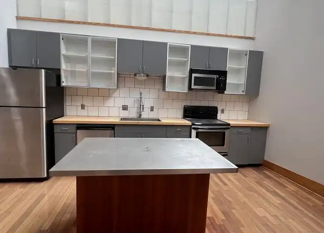 Property at 112 S Gay St Unit 307, Knoxville, TN, 37902, 2 beds, 1 bath, [object Object]