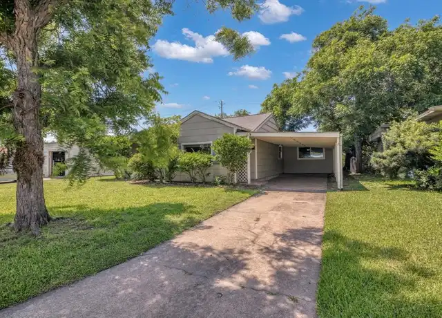 Property at 119 Barracuda Ave, Galveston, TX, 77550, 3 beds, 2 baths, [object Object]