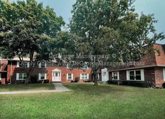 Property at Georgetown Manor Apartments for Rent in West Irondequoit, NY - 108 Georgetown Dr, Irondequoit, NY, 14617, 1 bed, 1 bath, [object Object]