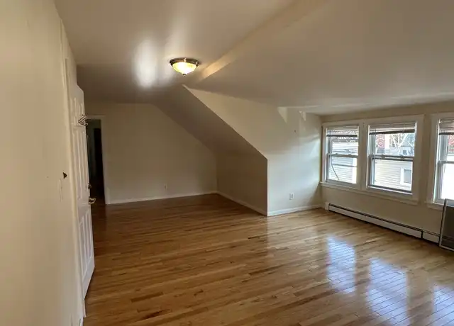 Property at 185 Beacon St, Somerville, MA, 02143, 2 beds, 1 bath, [object Object]