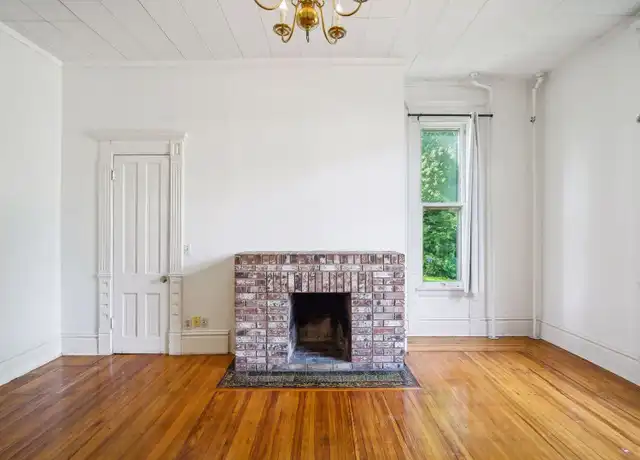 Property at 2023 2nd Ave S Unit 1A, Minneapolis, MN, 55404, 2 beds, 1 bath, [object Object]