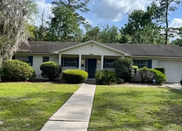 Property at 703 NE 5th Pl, Gainesville, FL, 32601, 4 beds, 2 baths, [object Object]