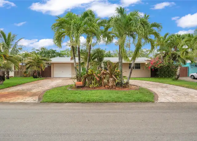 Property at 1531 NW 81st Ave, Pembroke Pines, FL, 33024, 2 beds, 1 bath, [object Object]