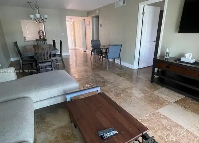 Property at 410 SE 2nd St #422, Hallandale Beach, FL, 33009, 2 beds, 1 bath, [object Object]