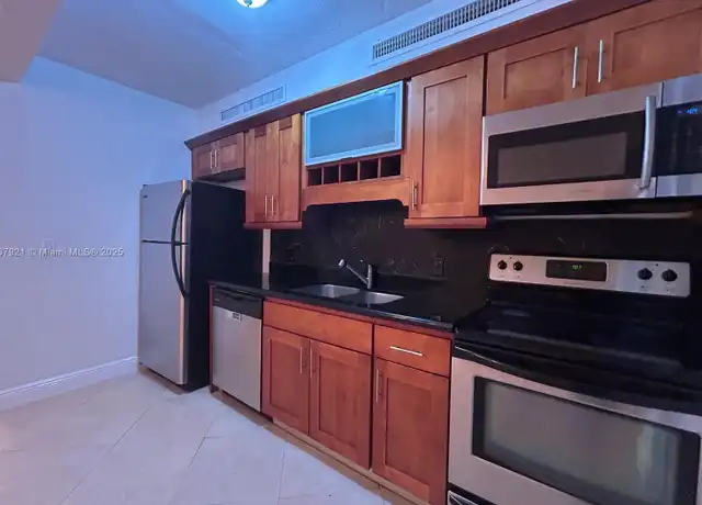 Property at 2880 Pine Tree Dr #1, Miami Beach, FL, 33140, 2 beds, 2 baths, [object Object]