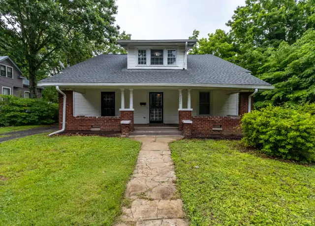Property at 3224 Garden Dr, Knoxville, TN, 37918, 6 beds, 2 baths, [object Object]