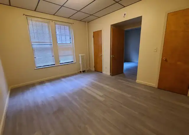 Property at 80 Willow St Unit 1D, Waterbury, CT, 06710, 1 bed, 1 bath, [object Object]