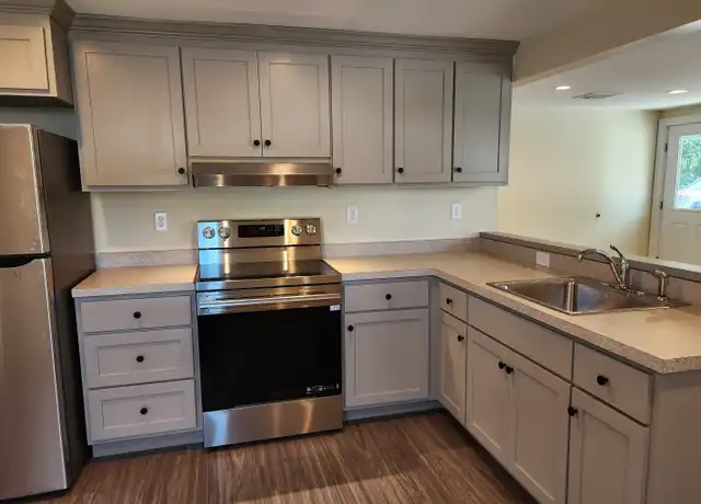 Property at 132 E Main St, Stafford Springs, CT, 06076, 1 bed, 1 bath, [object Object]
