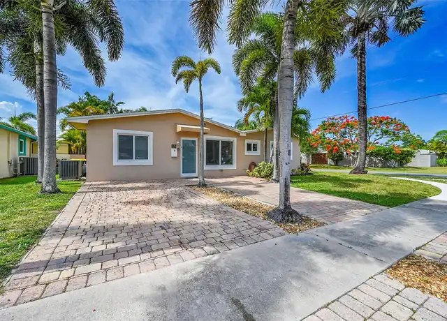 Property at 529 NE 2nd Pl, Dania, FL, 33004, 3 beds, 2 baths, [object Object]