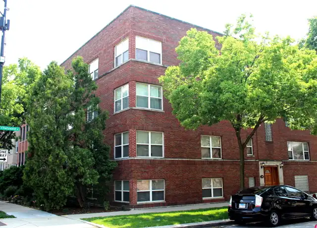 Property at 3401 W Hollywood Ave Unit 3W, Chicago, IL, 60659, 1 bed, 1 bath, [object Object]