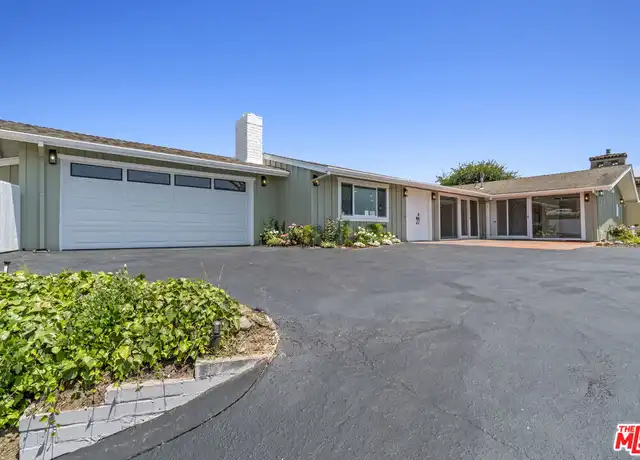 Property at 1060 Palisair Pl, Pacific Palisades, CA, 90272, 3 beds, 2 baths, [object Object]