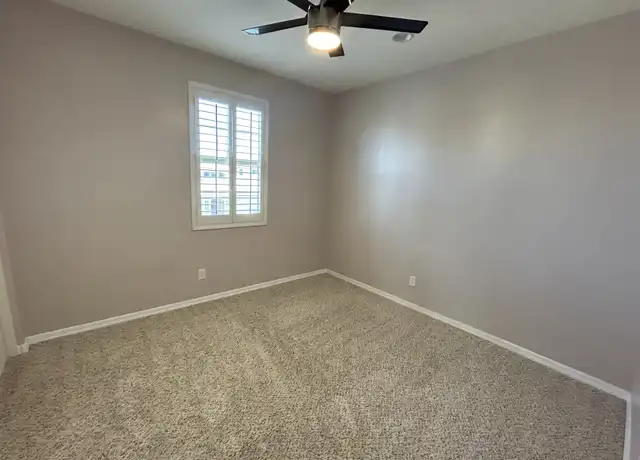 Property at 7924 S 25th St, Phoenix, AZ, 85042, 4 beds, 2.5 baths, [object Object]