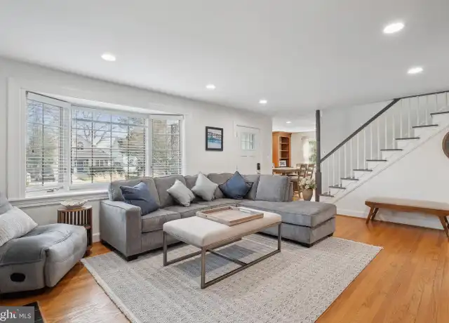 Property at 134 S Homeland Ave, Annapolis, MD, 21401, 4 beds, 2 baths, [object Object]