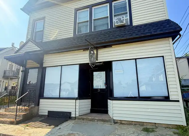 Property at 31 Lucy St Unit 1, Woodbridge, CT, 06525, 1 bed, 1 bath, [object Object]