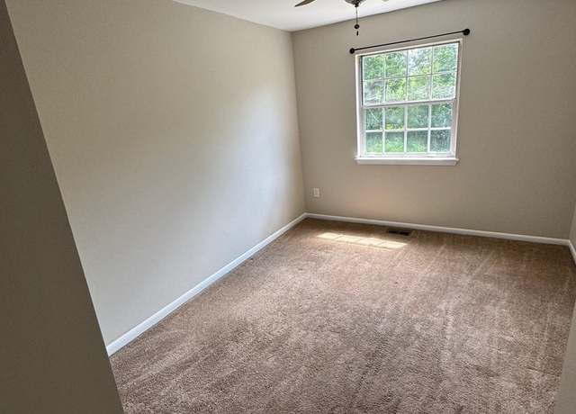 Photo of 282 Carlyn Ct, Downingtown, PA 19335
