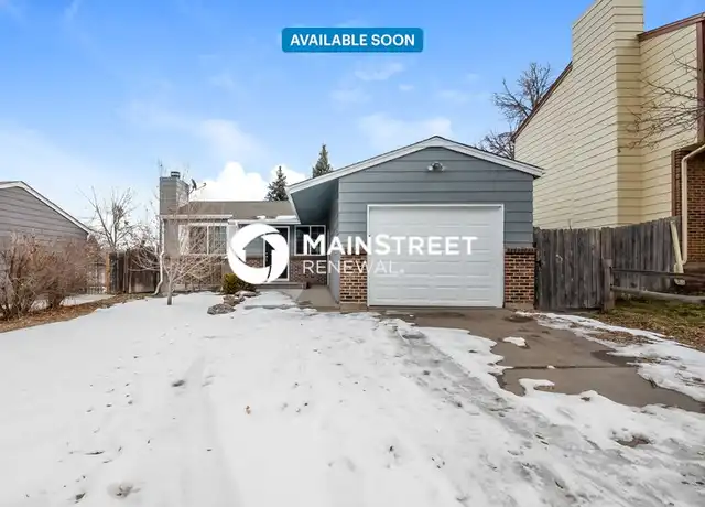 Property at 4840 S Richfield Cir, Aurora, CO, 80015, 4 beds, 2 baths, [object Object]