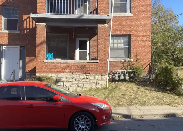 Property at 2306 E 28th St, Kansas City, MO, 64109, 2 beds, 1 bath, [object Object]