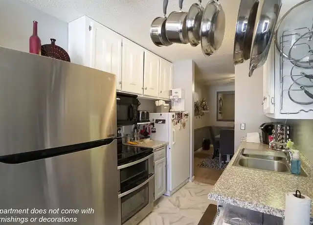 Property at Charlton Park - 100 Thompson Ave W, Saint Paul, MN, 55118, 1-2 bed, 1-2 bath, [object Object]