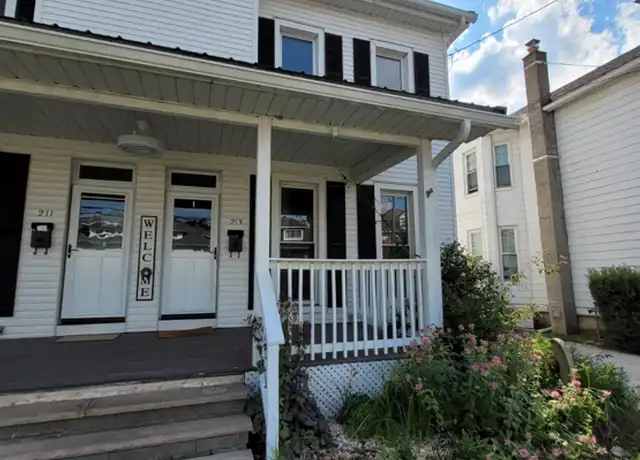 Property at 211 Montgomery Ave, West Pittston, PA, 18643, 4 beds, 2 baths, [object Object]