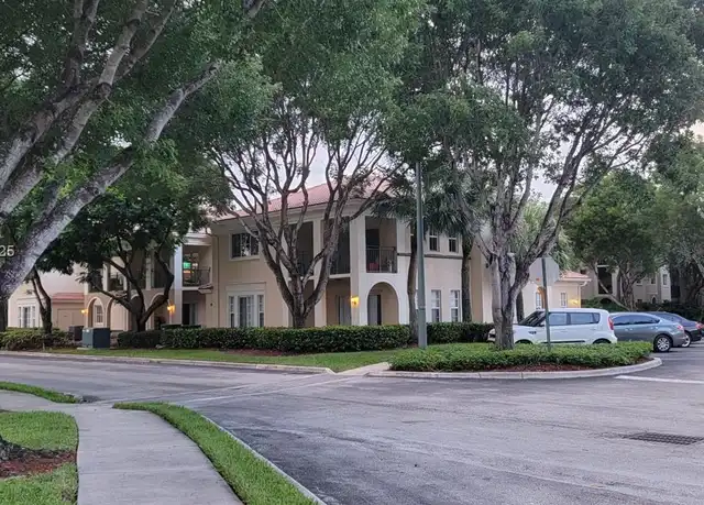 Property at 2494 Centergate Dr #205, Miramar, FL, 33025, 1 bed, 1 bath, [object Object]