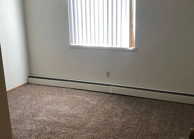 Property at 2030 1st Ave NE #206, Cedar Rapids, IA, 52402, 1 bed, 1 bath, [object Object]