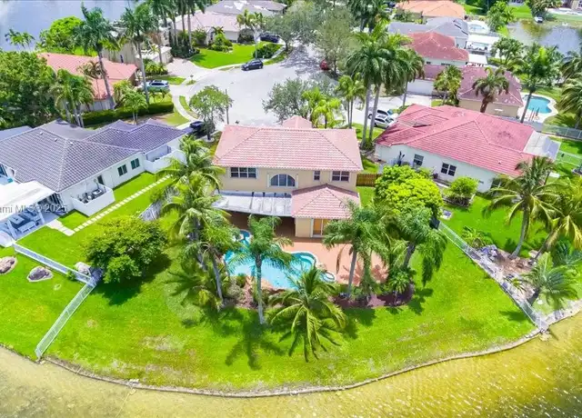 Property at 2340 NW 186th Ave, Pembroke Pines, FL, 33029, 5 beds, 3 baths, [object Object]