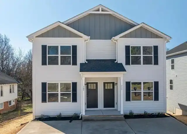 Property at 717 7th Ave SW, Hickory, NC, 28602, 3 beds, 2.5 baths, [object Object]