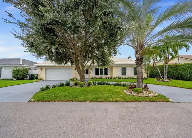 Property at 2810 NE 60th St, Fort Lauderdale, FL, 33308, 4 beds, 4 baths, [object Object]