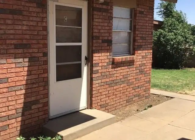 Property at 301 Gayland Dr Unit C, Clovis, NM, 88101, 1 bed, 1 bath, [object Object]