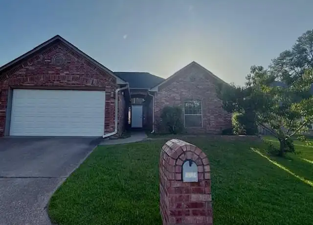 Property at 5127 Avenham Ct, Tyler, TX, 75703, 3 beds, 2 baths, [object Object]