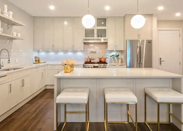 Property at 372 9th Luxury Rentals - 372 9th St, Jersey City, NJ, 07302, 2-3 beds, 2 baths, [object Object]