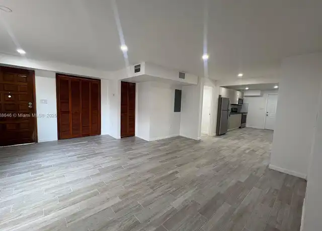 Property at 3291 SW 25th St Unit 1, Miami, FL, 33133, 2 beds, 2 baths, [object Object]