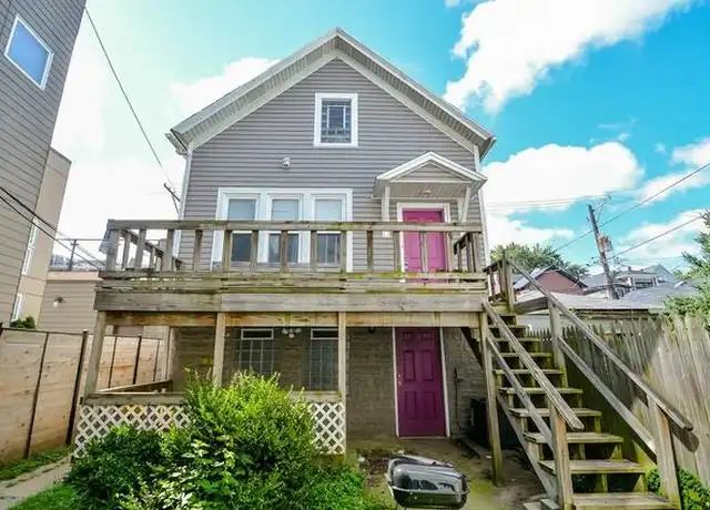 Property at 1529 W Nelson St, Chicago, IL, 60657, 3 beds, 2 baths, [object Object]
