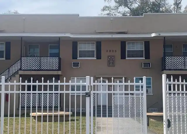 Property at 2025 7th St S Unit 4, St. Petersburg, FL, 33705, 1 bed, 1 bath, [object Object]