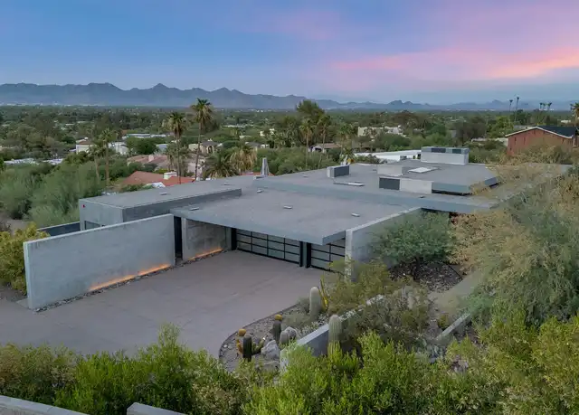 Property at 4446 E Mockingbird Ln, Paradise Valley, AZ, 85253, 3 beds, 3.5 baths, [object Object]