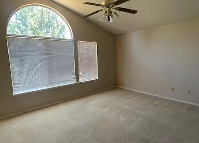 Property at 957 Lourence Dr, Tracy, CA, 95376, 4 beds, 2.5 baths, [object Object]