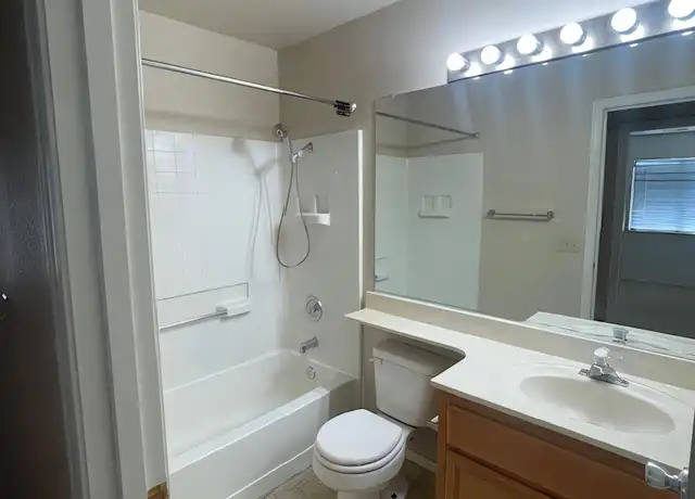 Property at 957 Lourence Dr, Tracy, CA, 95376, 4 beds, 2.5 baths, [object Object]