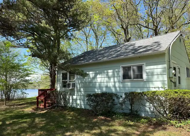Property at 8515 Soundview Ave, Southold, NY, 11971, 2 beds, 1 bath, [object Object]