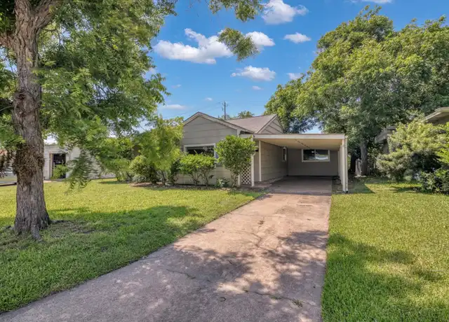 Property at 119 Barracuda Ave, Galveston, TX, 77550, 3 beds, 2 baths, [object Object]