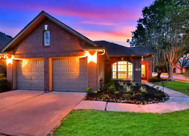 Property at 13702 Senca Park Dr, Houston, TX, 77077, 3 beds, 2 baths, [object Object]