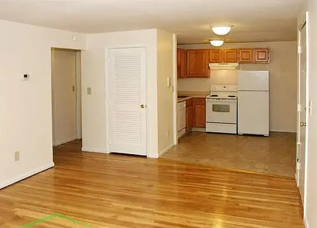 Photo of 44 Westland St, Brockton, MA 02301