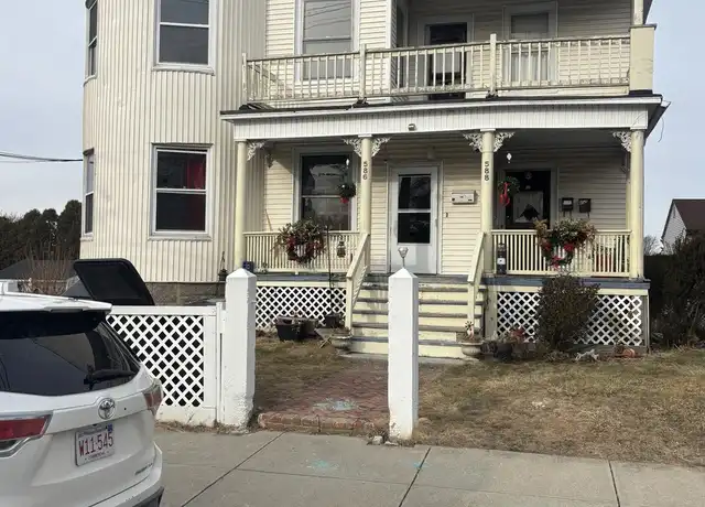 Property at 586 Mt Hope Ave, Fall River, MA, 02724, 2 beds, 2 baths, [object Object]